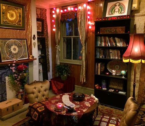 Moon Magic: Harnessing Lunar Energy in Your Witch's Living Room